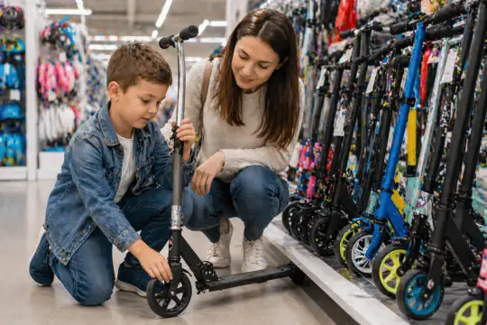 Как выбрать детский самокат